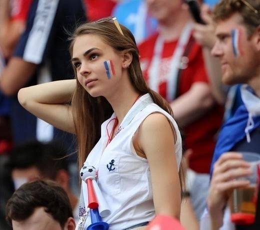 开云官网-欧洲女足联赛开幕，各队实力对决激烈