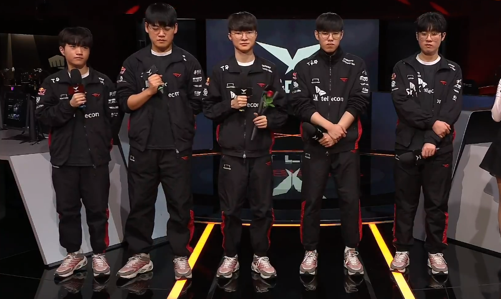 关于PSG轻取BLG,Oner打出惊人五杀激烈交锋2025世界赛,锁定晋级资格的信息 关于PSG轻取BLG,Oner打出惊人五杀激烈交锋2025世界赛,锁定晋级资格的信息